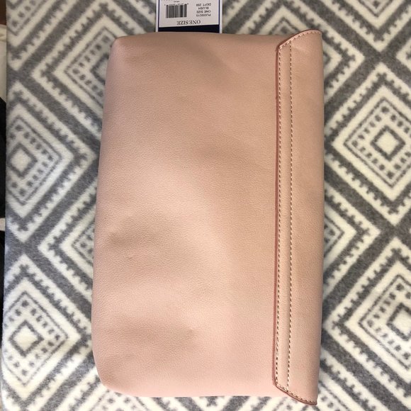 NWT Kaari Clutch - Blush with Gold - Picture 2 of 5